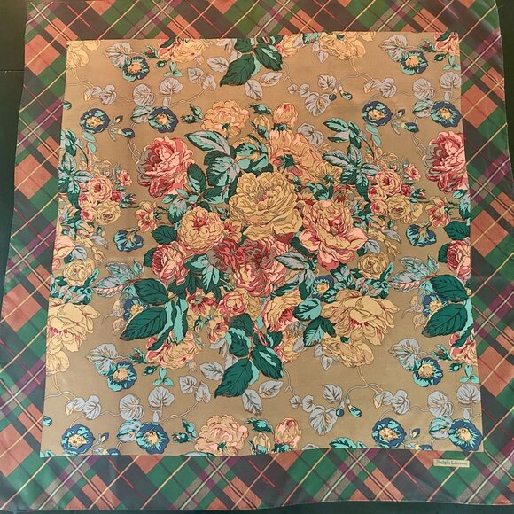 Vintage Ralph Lauren Floral Pattern 100% Silk Scarf Made in Japan 34" Vintage - Picture 10 of 12